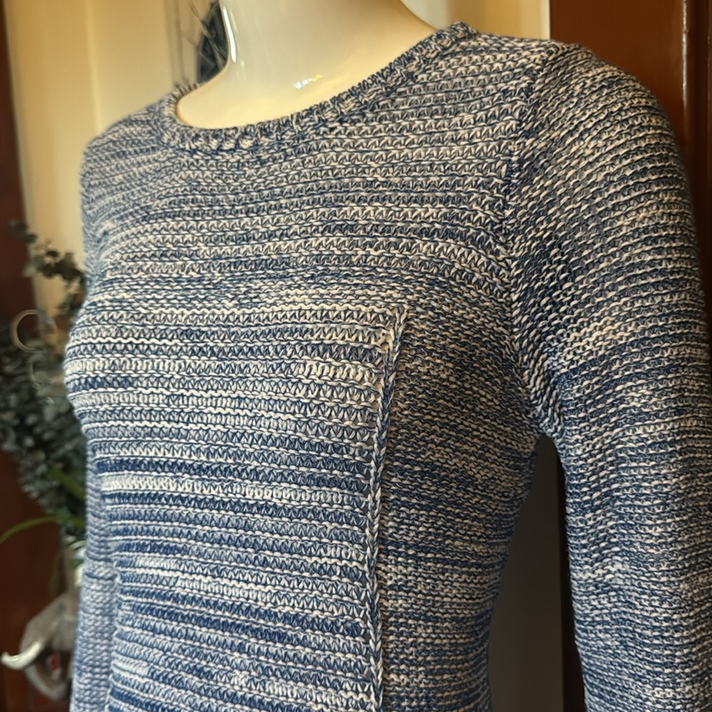 NWT northern reflections size small Blue Knit Women's Sweater